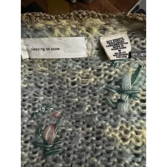 Sleeping on Snow Embroidered Mohair-Blend Cardigan Pastel Floral Cottagecore (M) - Picture 5 of 6